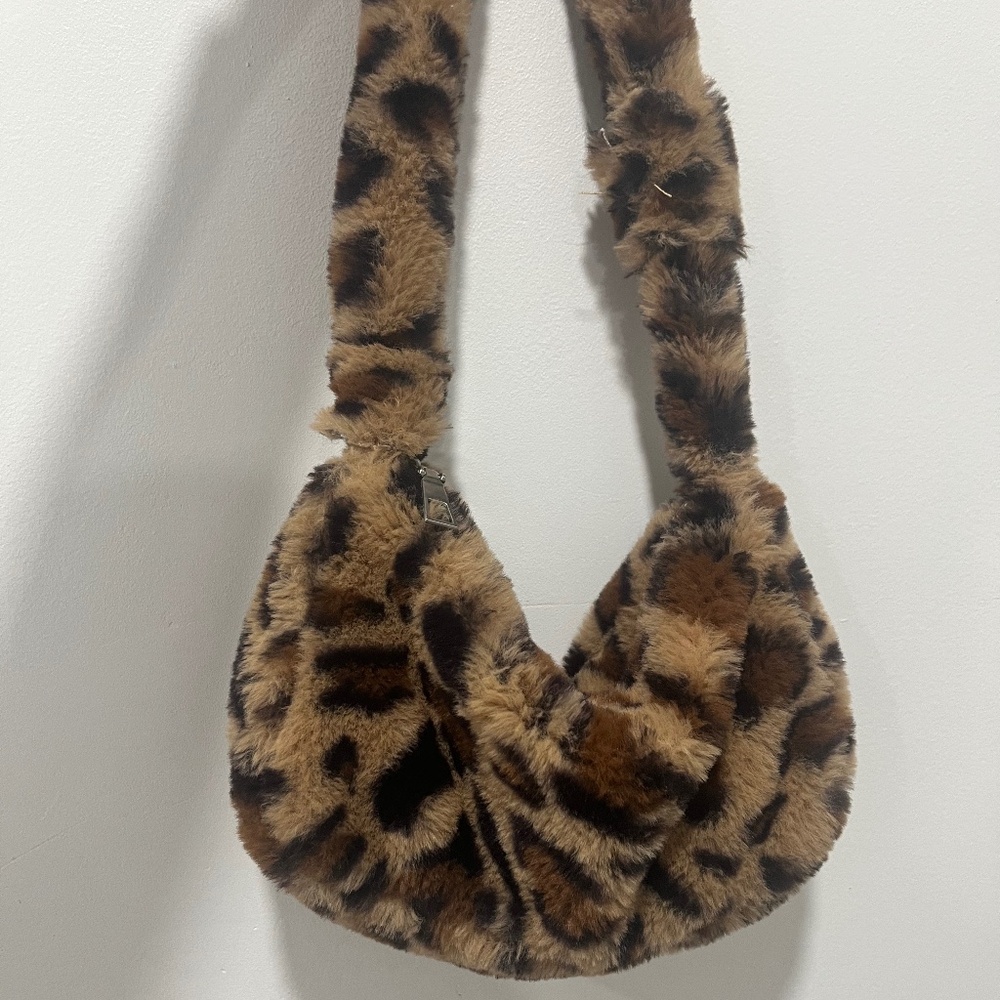 Faux fur hang bag